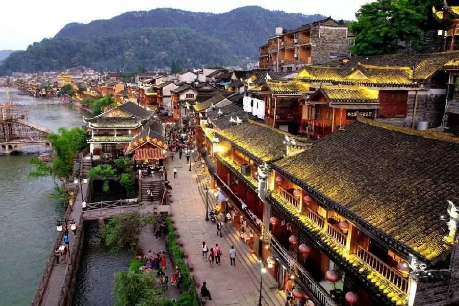 芒果又出“黑马剧”,连续12天收视第3,全员选角非常成功